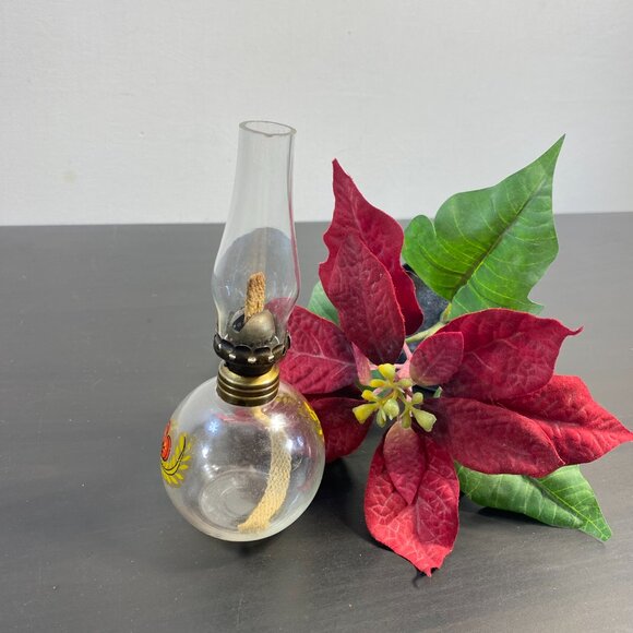 Miniature Oil Lamp Glass Hand Painted red White Flowers, Clear Top, Mini Lamp. - Picture 9 of 10